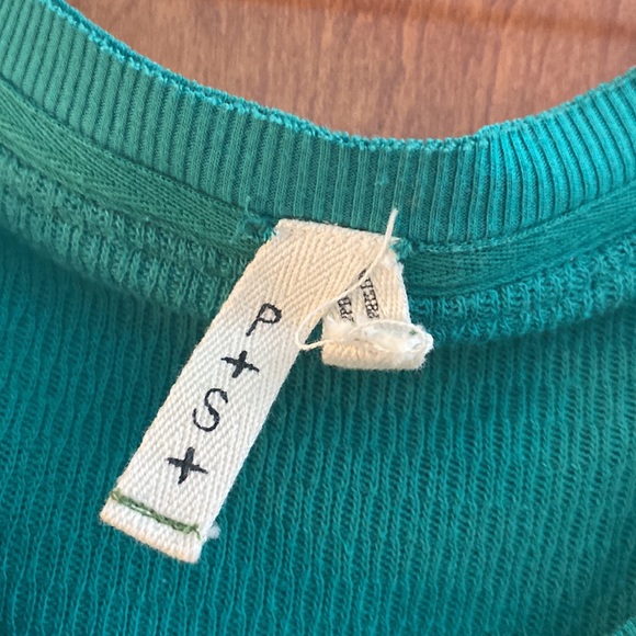 We the free DISTRESSED THERMAL! Size small! - Picture 5 of 5